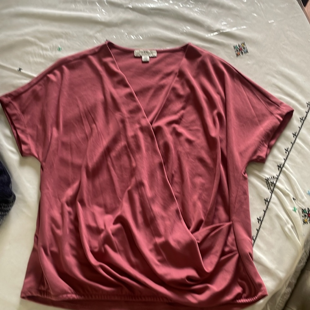 Halston H sleeveless‎ top